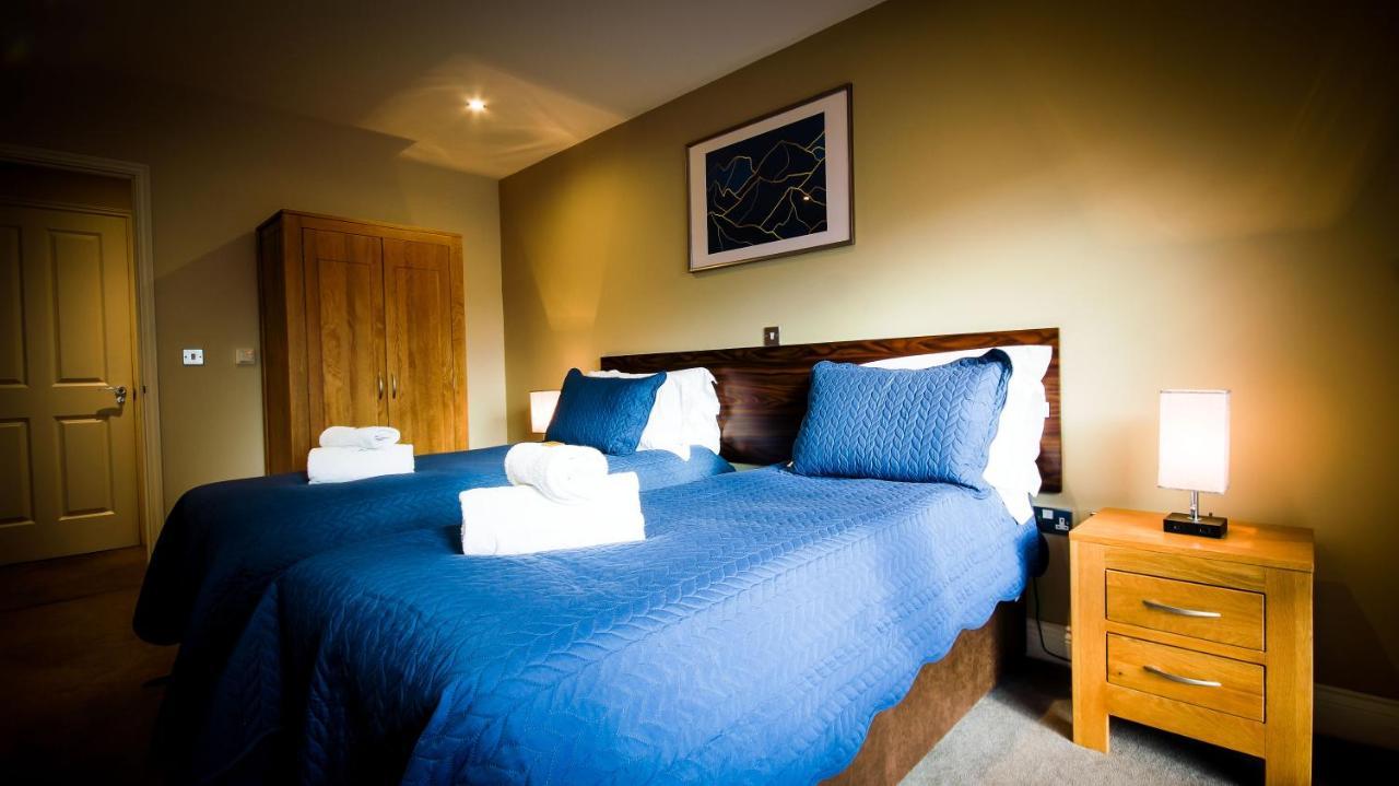 Superb City Center 1 Or 2 Bedroom Apts King Bed 南安普敦 外观 照片